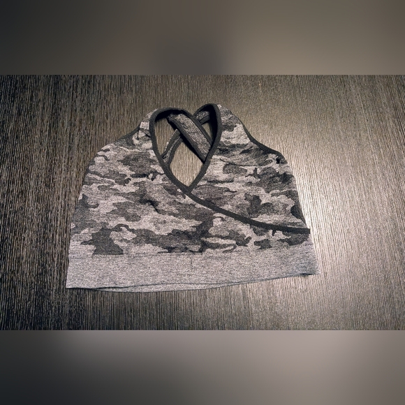 FashionNova Workout Set - Picture 4 of 4